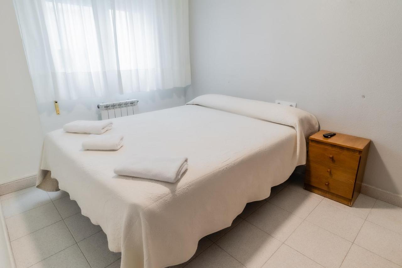 Hostal - Restaurante La Buena Villa By Vivere Stays Villalonquéjar Dış mekan fotoğraf