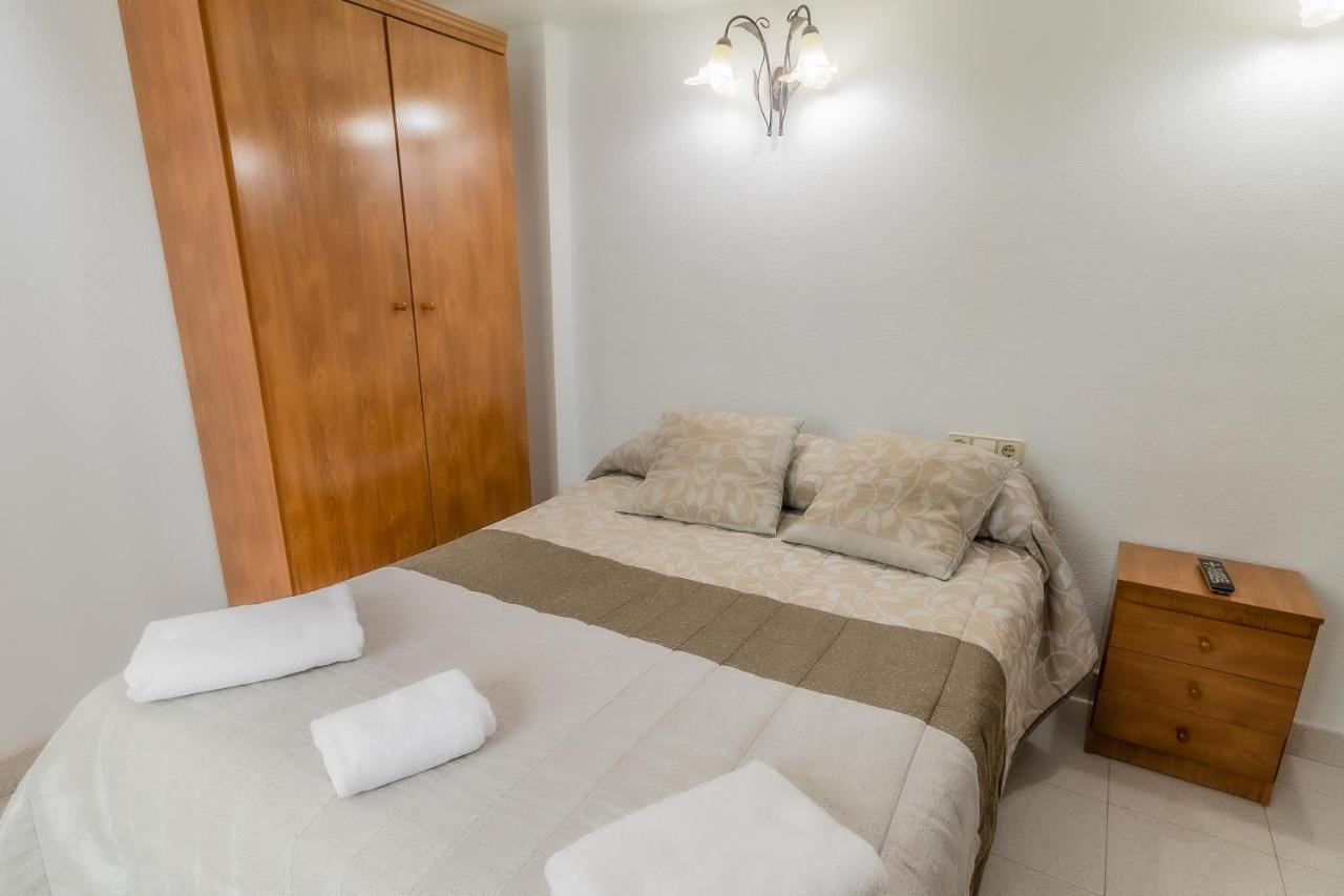 Hostal - Restaurante La Buena Villa By Vivere Stays Villalonquéjar Dış mekan fotoğraf