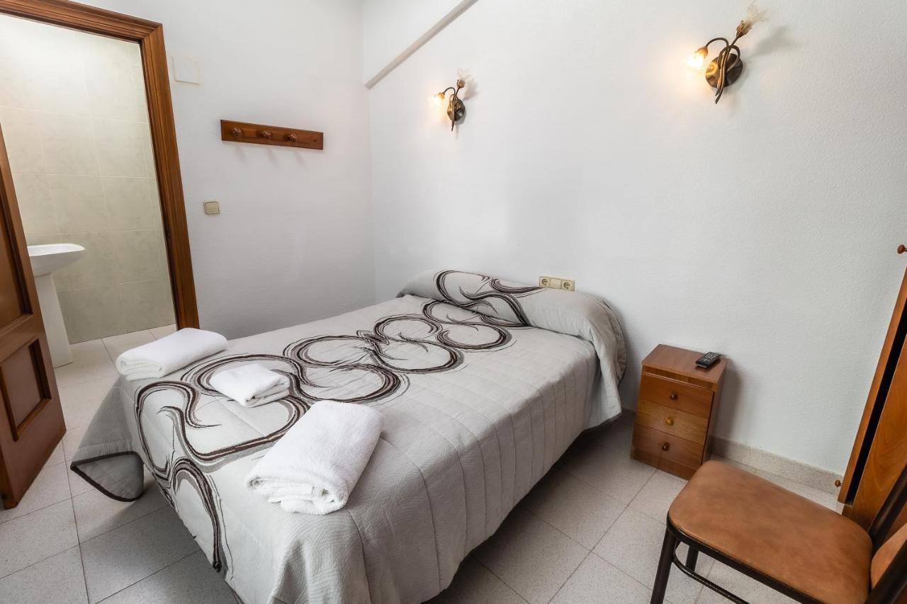 Hostal - Restaurante La Buena Villa By Vivere Stays Villalonquéjar Dış mekan fotoğraf